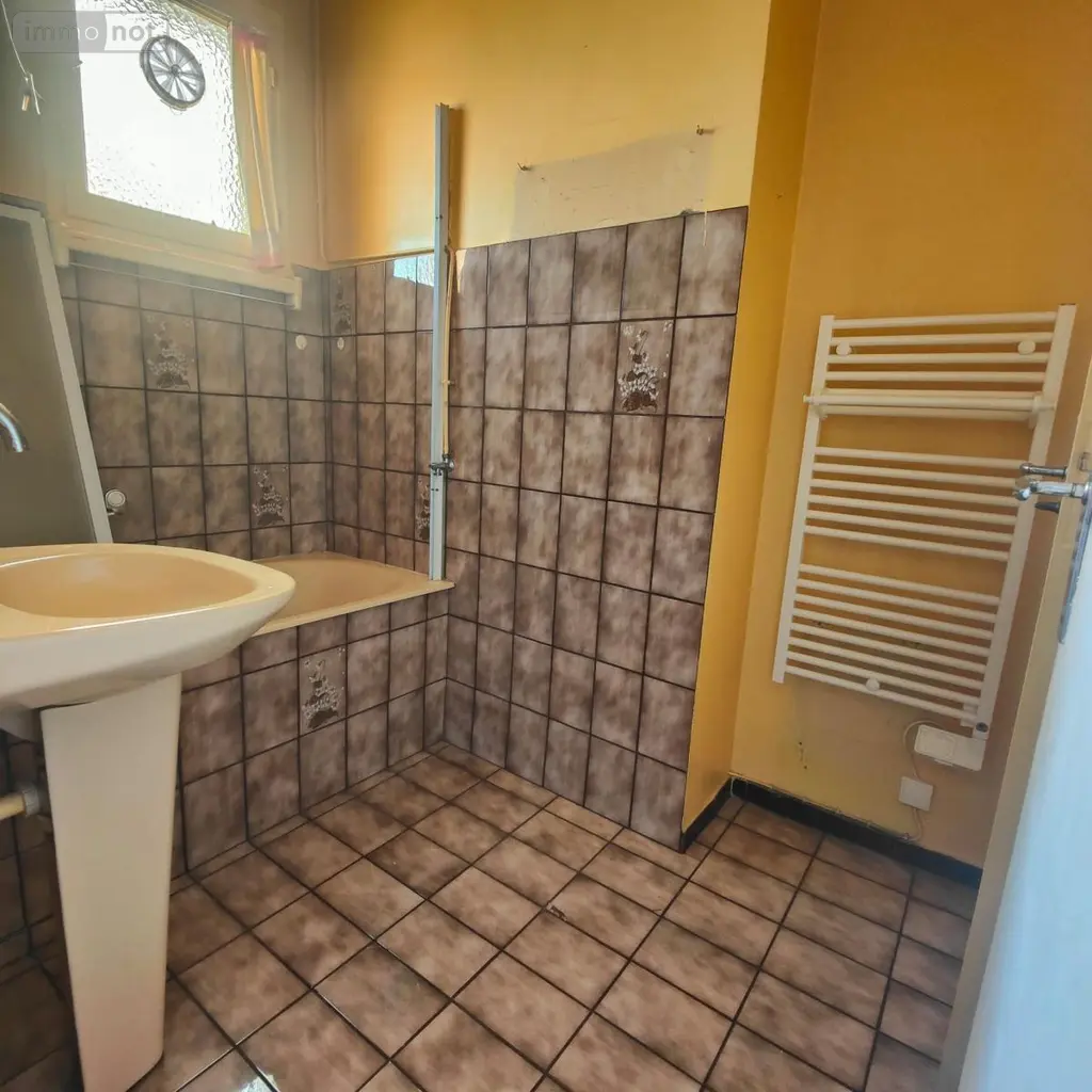 Appartement a vendre Caluire-et-Cuire 69300 Rhône 69 67 m2 3 pièces 199000 euros 01073-112 009