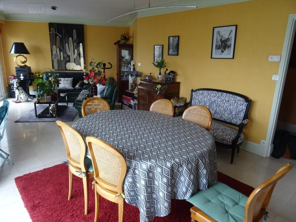 Appartement a vendre Laval 53000 Mayenne 53 75 m2 3 pièces 157740 euros 53079-1429 003