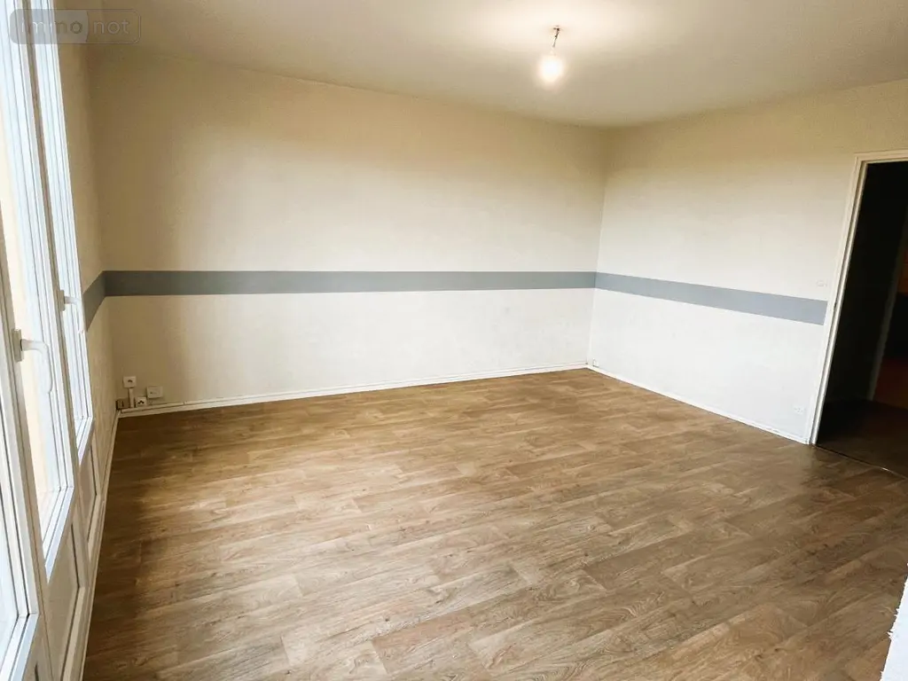 Appartement a vendre Coulaines 72190 Sarthe 72 73 m2 3 pièces 115760 euros 72126-2747 005
