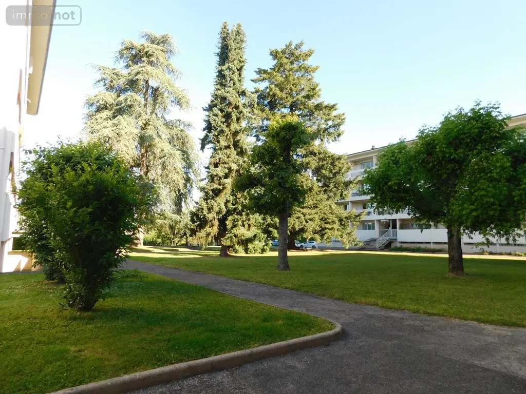 Appartement a vendre Bourg-en-Bresse 01000 Ain 01 73 m2 3 pièces 138000 euros 01016-518 002