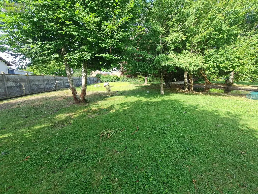 Fonds et murs commerciaux a vendre Saint-Amand-Longpré 41310 Loir-et-Cher 41 69 m2 3 pièces 114800 euros 41059-1006 003