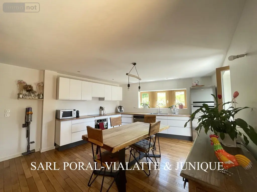 Location maison Ambérieu-en-Bugey 01500 Ain 01 95 m2 4 pièces 1000 euros 01031-L734 003