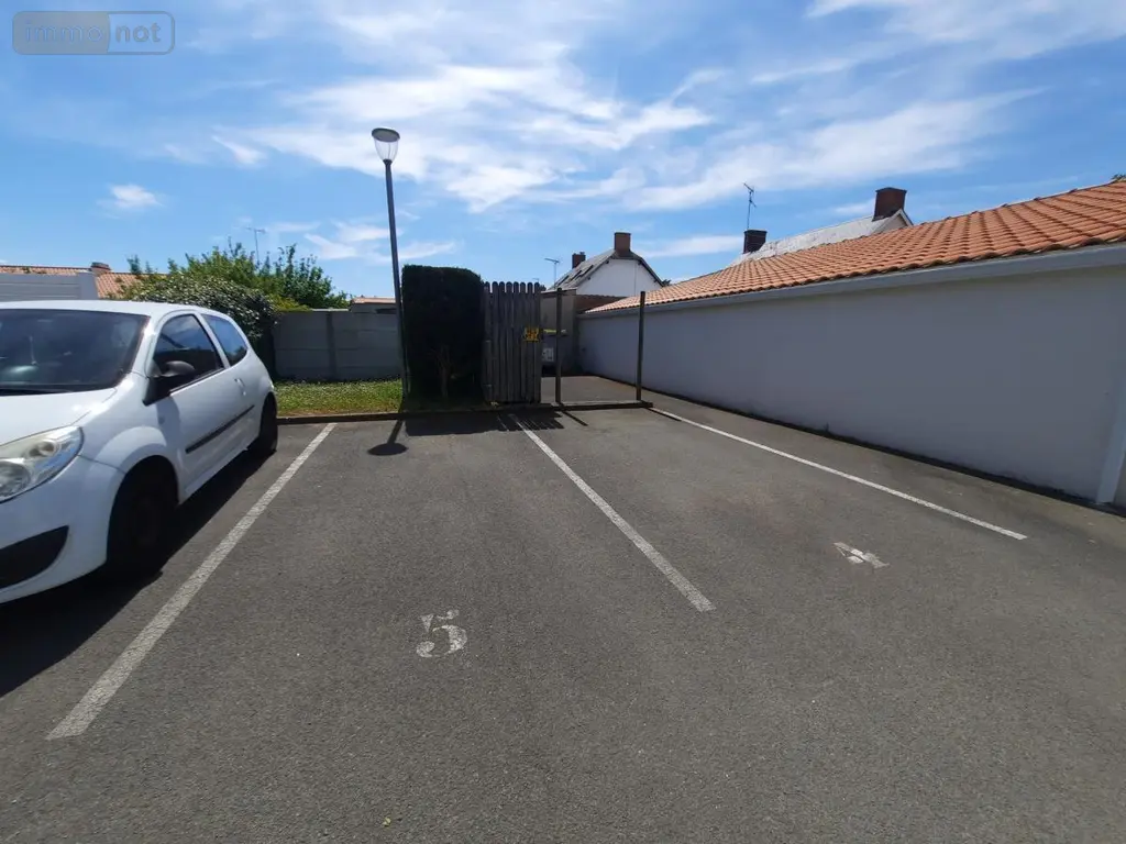 Appartement a vendre Challans 85300 Vendée 85 44 m2 2 pièces 137800 euros 85091-5201 008
