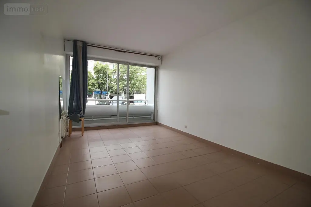 Appartement a vendre Paris 15e Arrondissement 75015 Paris 75 68 m2 3 pièces 493000 euros 94029-267 010