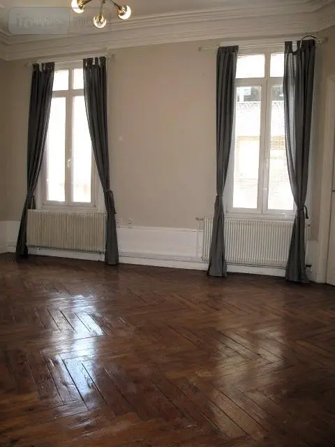 Location appartement Rouen 76000 Seine-Maritime 76 87 m2 3 pièces 815 euros 76002-L329 010