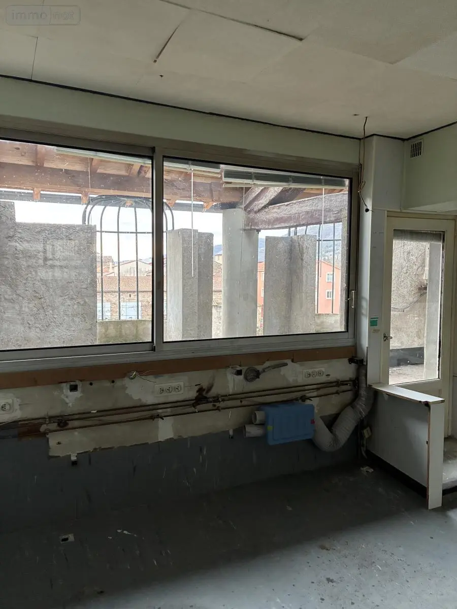 Appartement a vendre Saint-Affrique 12400 Aveyron 12 67 m2 2 pièces 58000 euros 12051-22 009