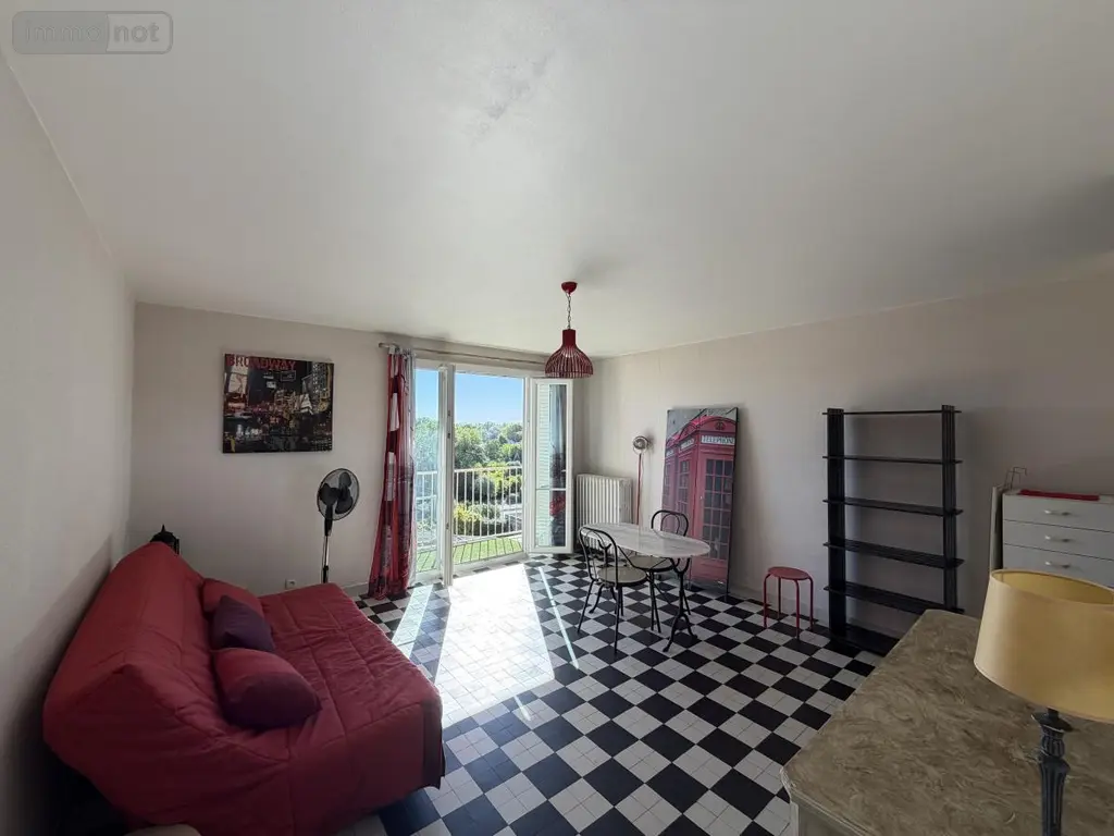 Location maison Bourg-Saint-Andéol 07700 Ardèche 07 30 m2 450 euros 26060-L130 002