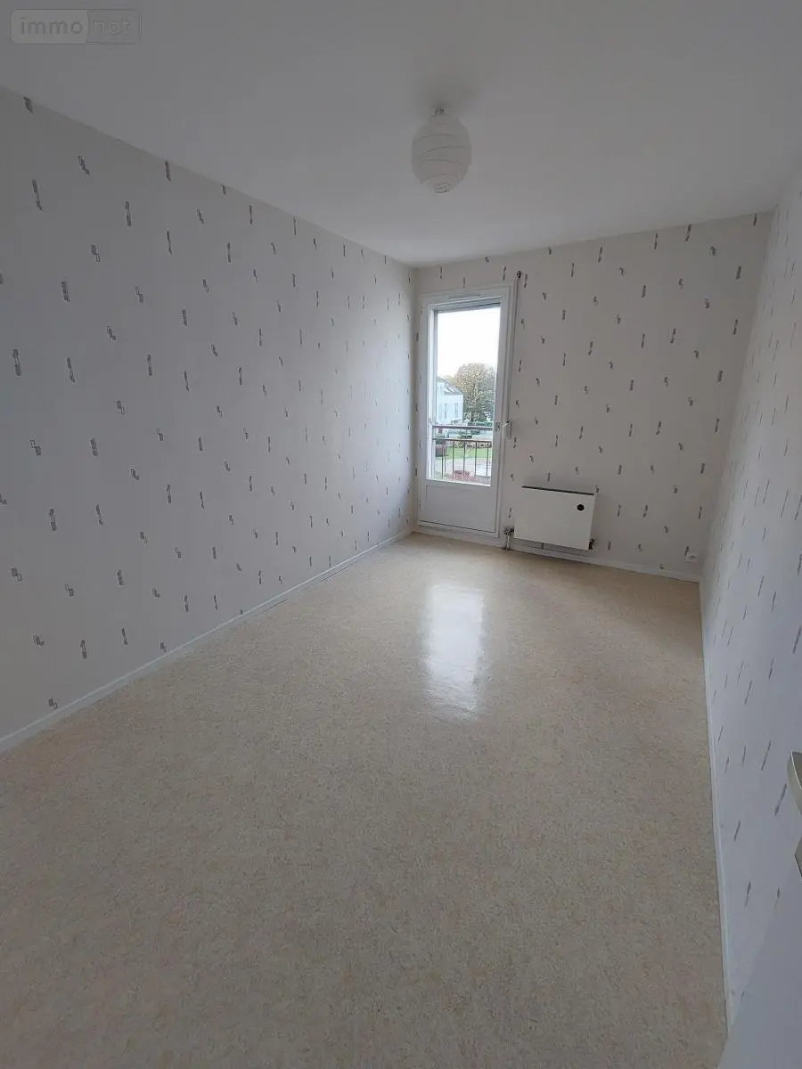 Location appartement Reims 51100 Marne 51 74 m2 4 pièces 812 euros 51046-L484 009