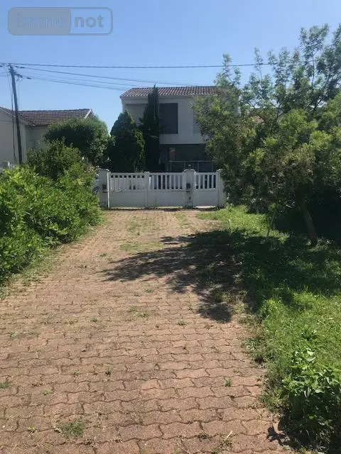 Maison a vendre Saintes 17100 Charente-Maritime 17 132 m2 5 pièces 246280 euros 17050-377 007