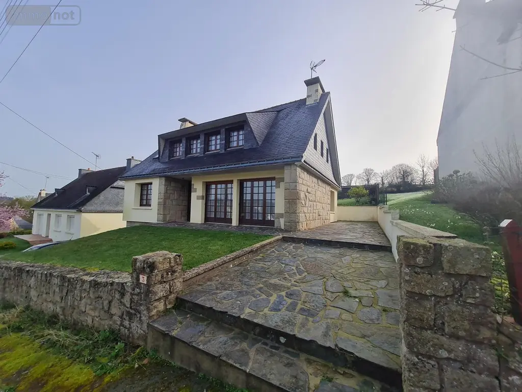 Maison a vendre La Chèze 22210 Côtes-d'Armor 22 134 m2 7 pièces 161780 euros 56053-2539 003