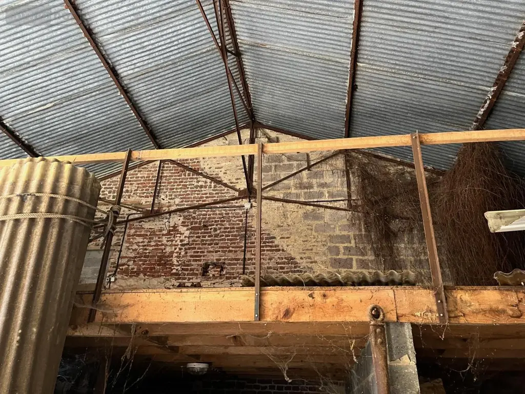 Garage et parking a vendre Warlus 62123 Pas-de-Calais 62 150 m2 26800 euros 62001-1204 003
