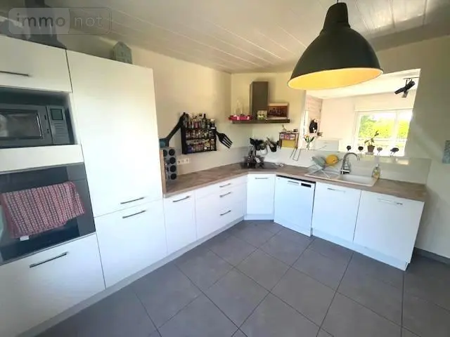 Maison a vendre Locmaria-Plouzané 29280 Finistère 29 134 m2 6 pièces 379500 euros 29135-1082040 008