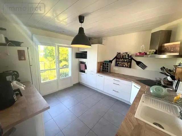 Maison a vendre Locmaria-Plouzané 29280 Finistère 29 134 m2 6 pièces 379500 euros 29135-1082040 009