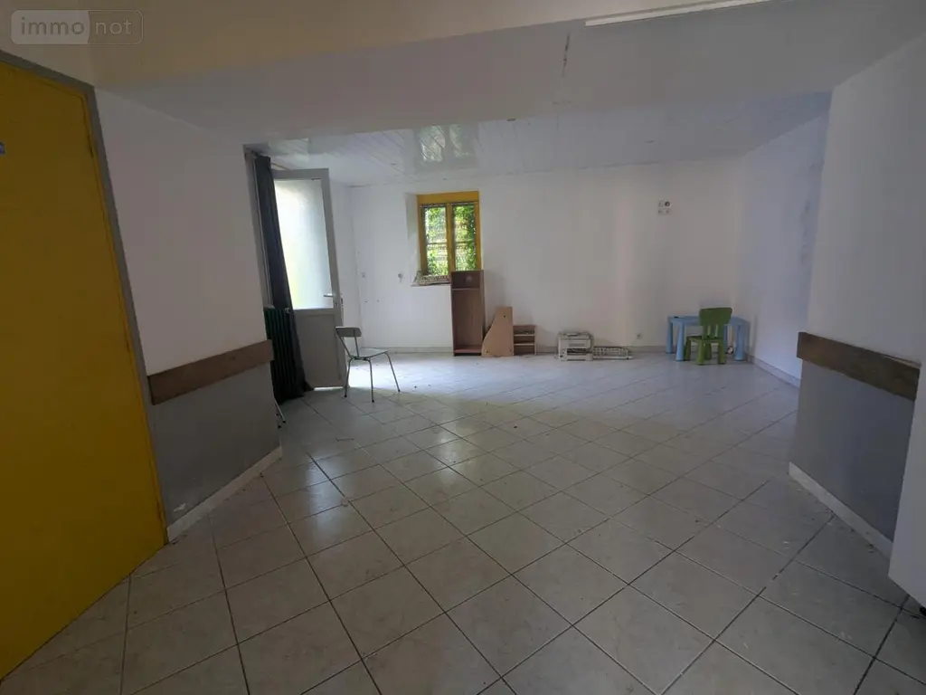 Immeuble de rapport a vendre Gourin 56110 Morbihan 56 189 m2 205300 euros 56071-2629 012