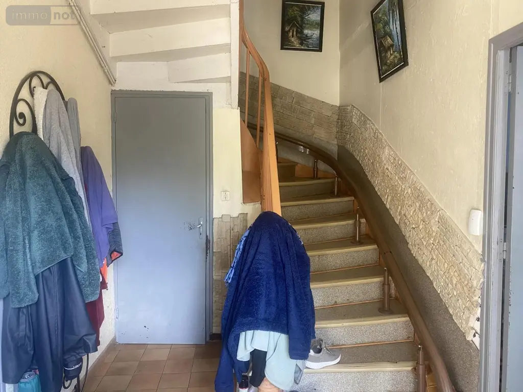 Viager maison Yvias 22930 Côtes-d'Armor 22 102 m2 60000 euros 22079-865 003