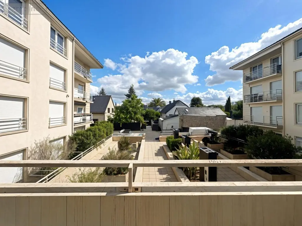 Appartement a vendre Angers 49000 Maine-et-Loire 49 54 m2 3 pièces 183750 euros 49114-846 007