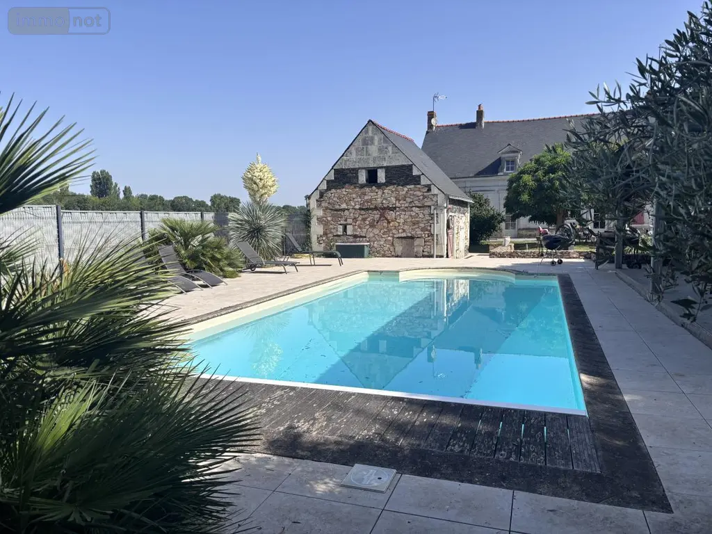Maison a vendre Loire-Authion 49250 Maine-et-Loire 49 264 m2 7 pièces 496800 euros 49037-1187 011