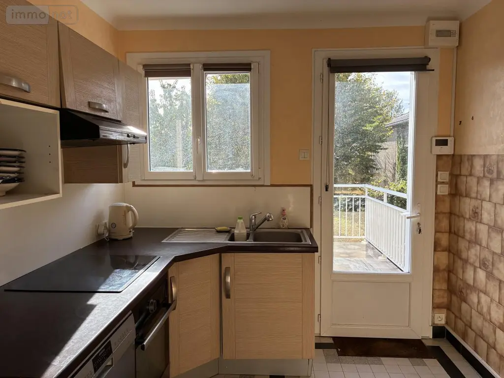 Maison a vendre Montsûrs 53150 Mayenne 53 135 m2 146000 euros 53004-1367 008