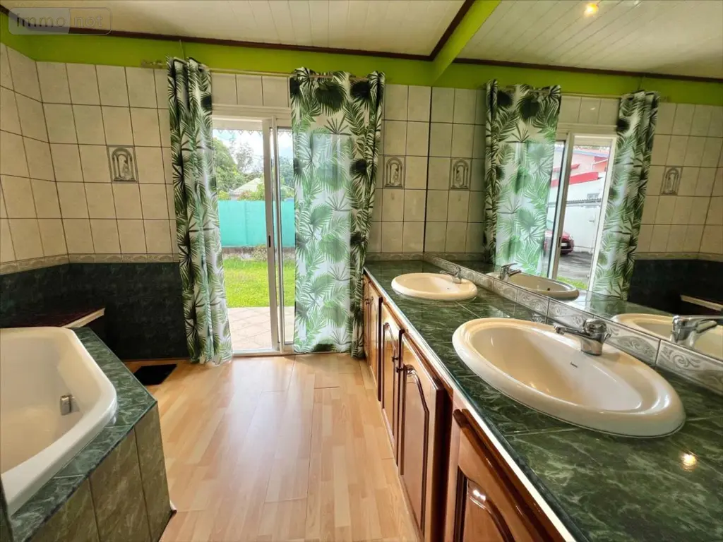 Maison a vendre Le Tampon 97430 La Réunion 974 138 m2 5 pièces 298000 euros 38650.2 010