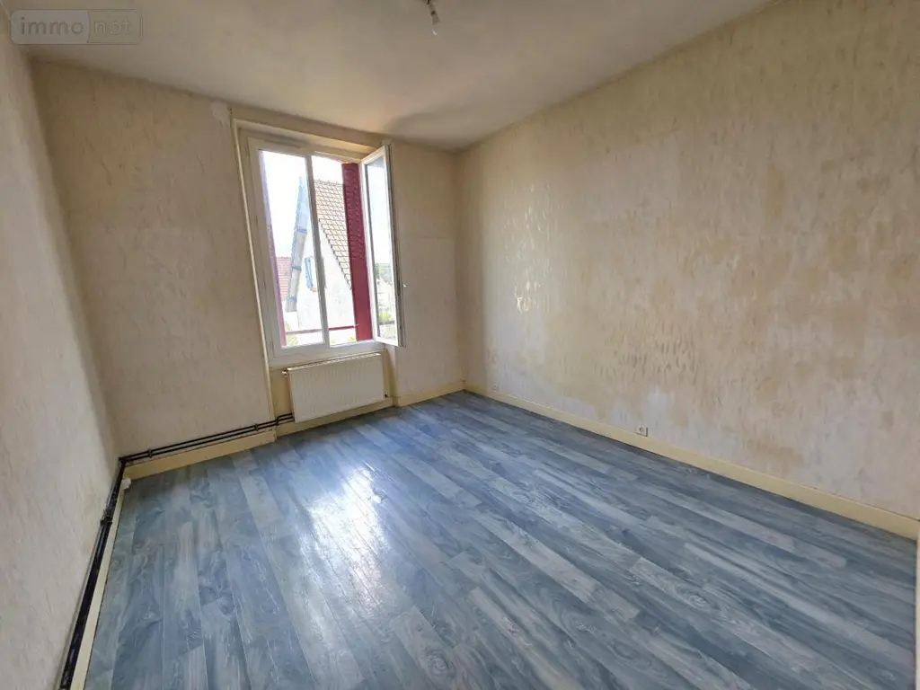 Immeuble de rapport a vendre Vierzon 18100 Cher 18 356 m2 248994 euros 18058-62 006