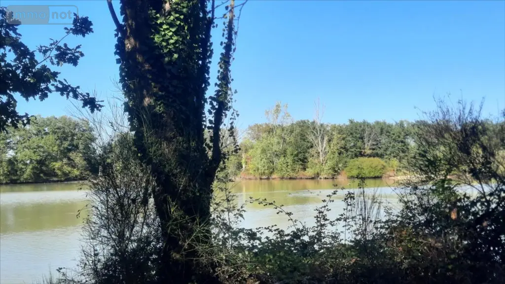 Terrains de loisirs bois etangs a vendre Arthon 36330 Indre 36 196200 euros 021/1555 007