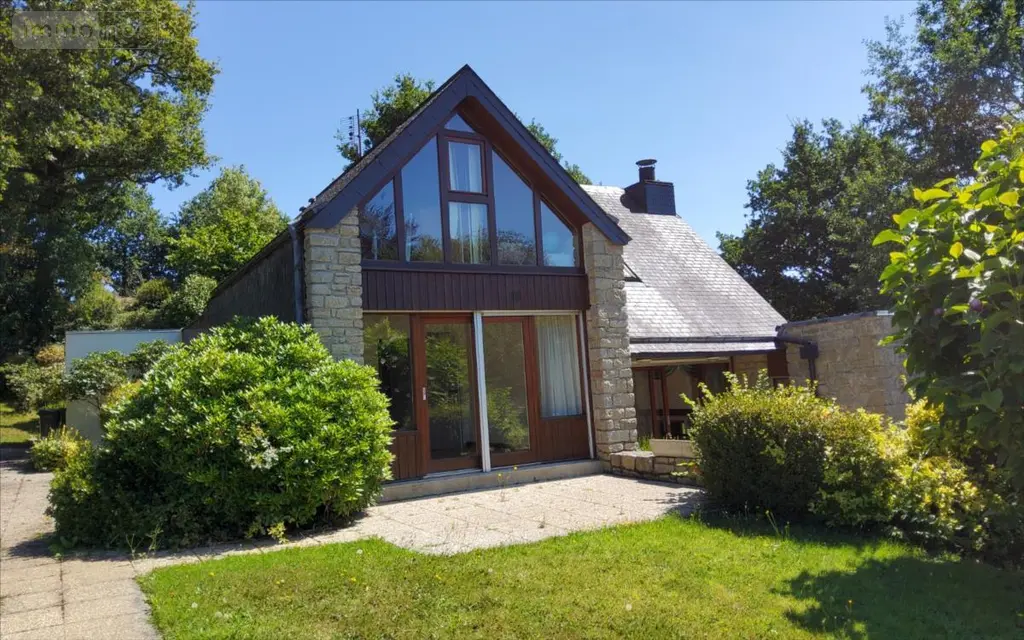 Maison a vendre Carhaix-Plouguer 29270 Finistère 29 123 m2 7 pièces 262500 euros 29066-1083150 003