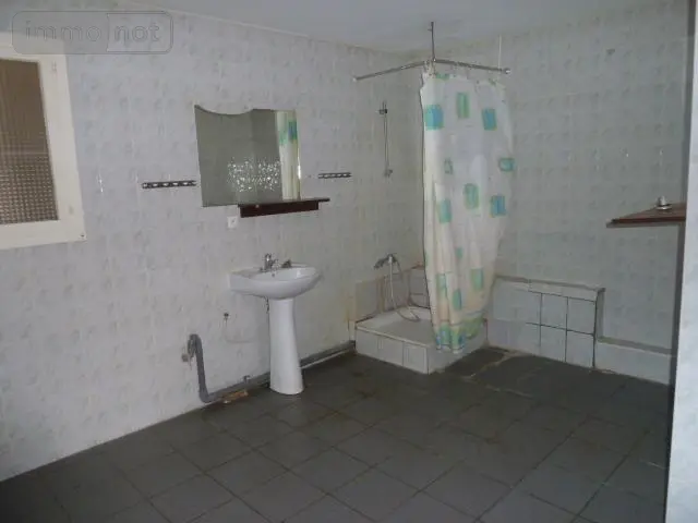 Fonds et murs commerciaux a vendre Proville 59267 Nord 59 864 m2 12 pièces 355000 euros 59083-2297 017
