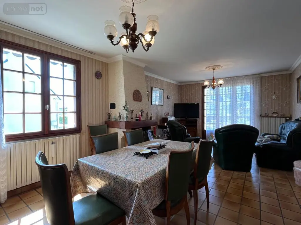 Maison a vendre Callac 22160 Côtes-d'Armor 22 106 m2 4 pièces 141750 euros 29066-3829 003