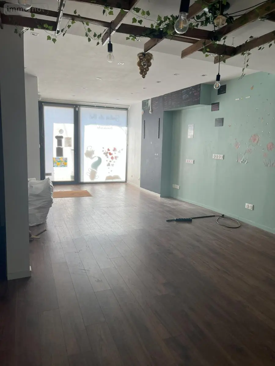 Location fonds et murs commerciaux Hénin-Beaumont 62110 Pas-de-Calais 62 62 m2 2 pièces 780 euros 62034-L3407 002