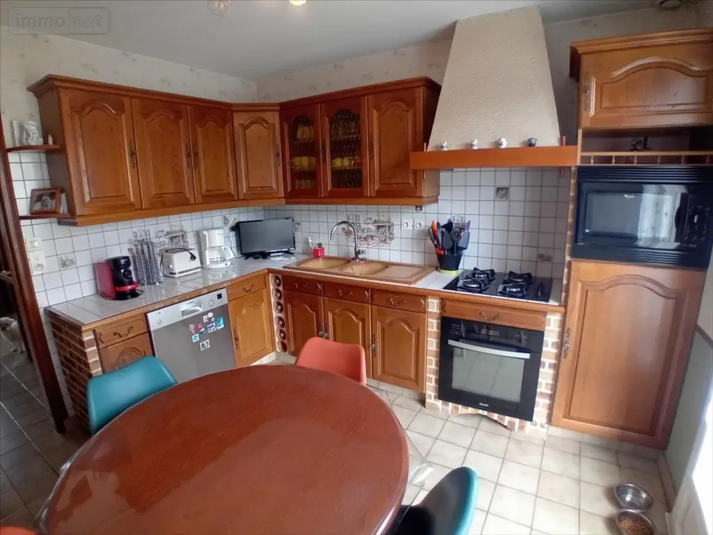 Maison a vendre Parigné-l'Évêque 72250 Sarthe 72 139 m2 7 pièces 236250 euros 72012-1086911 003