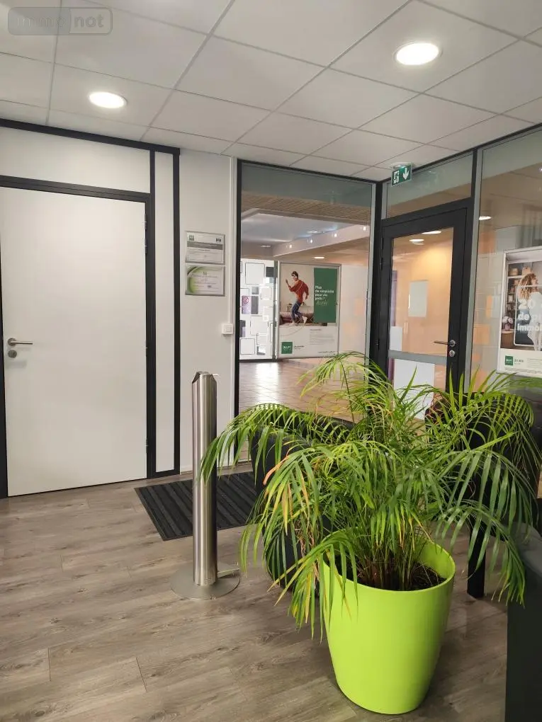 Location fonds et murs commerciaux Montargis 45200 Loiret 45 71 m2 4 pièces 1640 euros 45052-L302 003