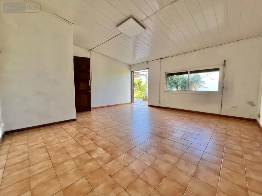 Immeuble de rapport a vendre Le Tampon 97430 La Réunion 974 308 m2 416000 euros 38606 005