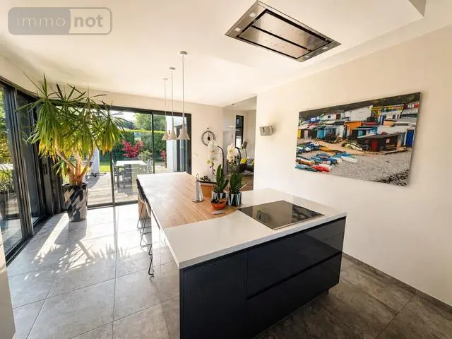 Maison a vendre Plouzané 29280 Finistère 29 137 m2 6 pièces 585000 euros 29135-1096697 018