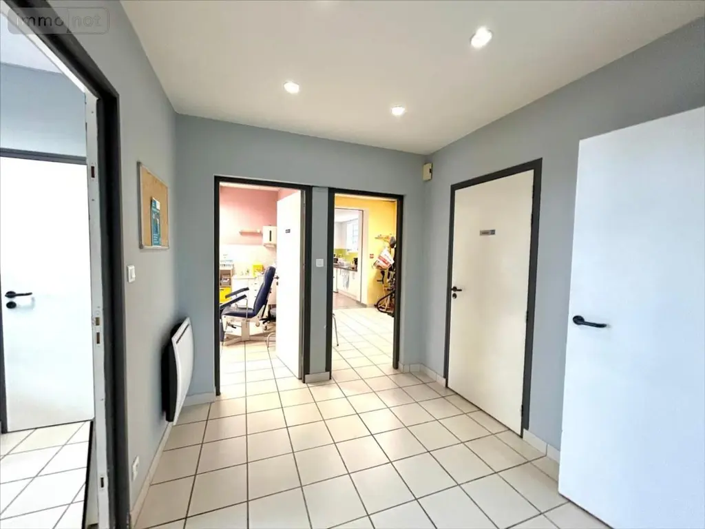 Fonds et murs commerciaux a vendre Saint-Sauveur-le-Vicomte 50390 Manche 50 102 m2 4 pièces 158160 euros 50061-1095915 007