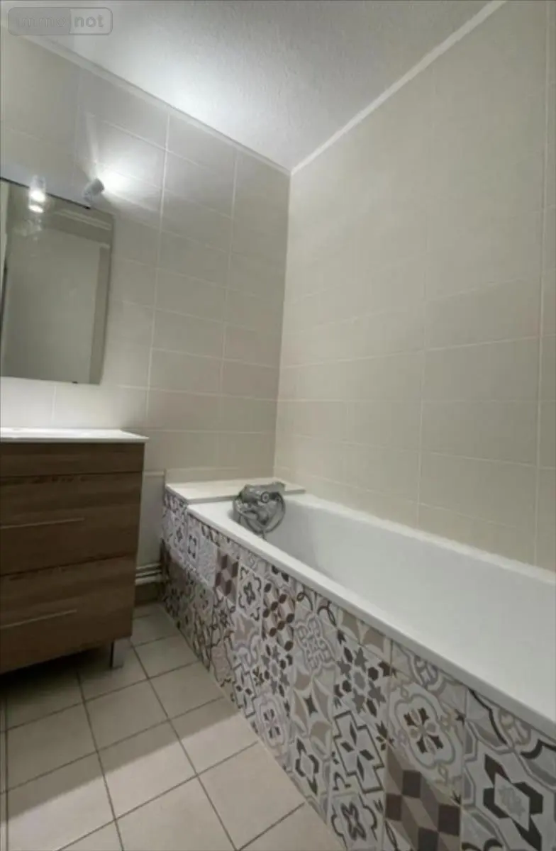 Immeuble de rapport a vendre Ambérieu-en-Bugey 01500 Ain 01 110 m2 335000 euros 01070-1096655 003