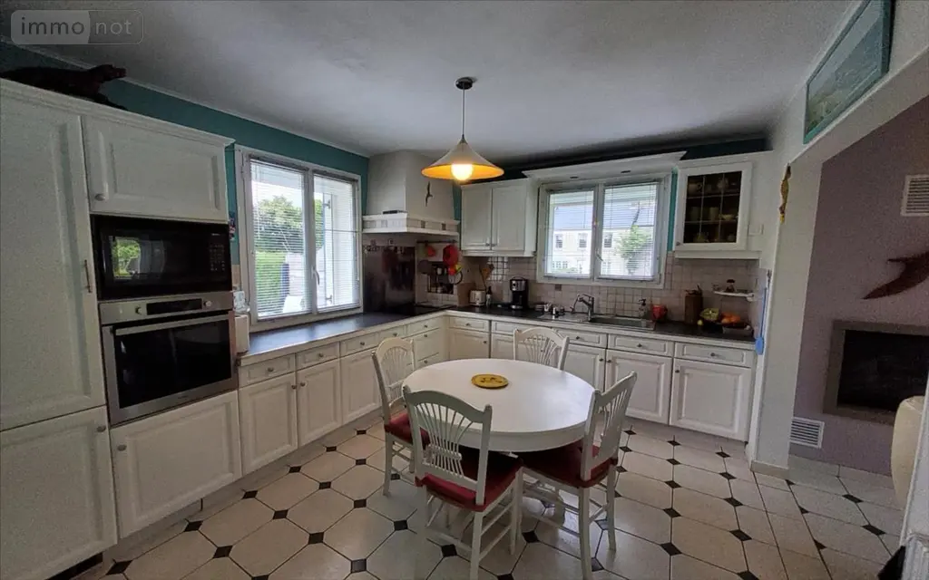 Maison a vendre Paule 22340 Côtes-d'Armor 22 135 m2 7 pièces 262500 euros 29066-1093739 010
