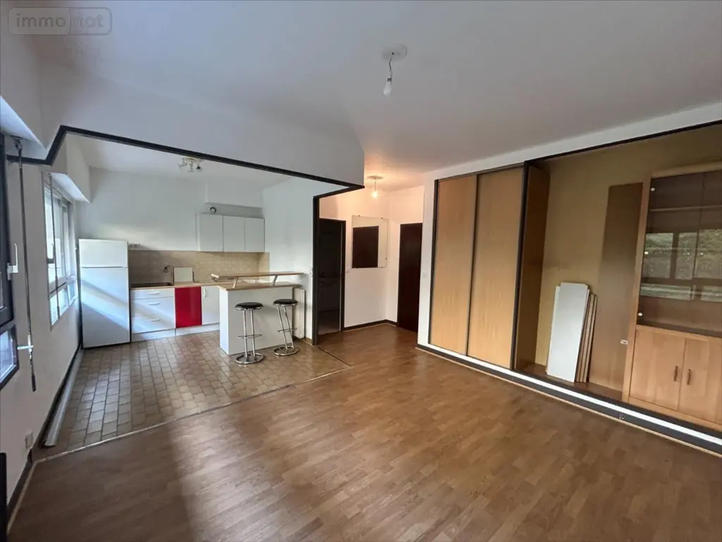 Appartement a vendre Reims 51100 Marne 51 32 m2 1 pièce 82000 euros APBETOU1 002