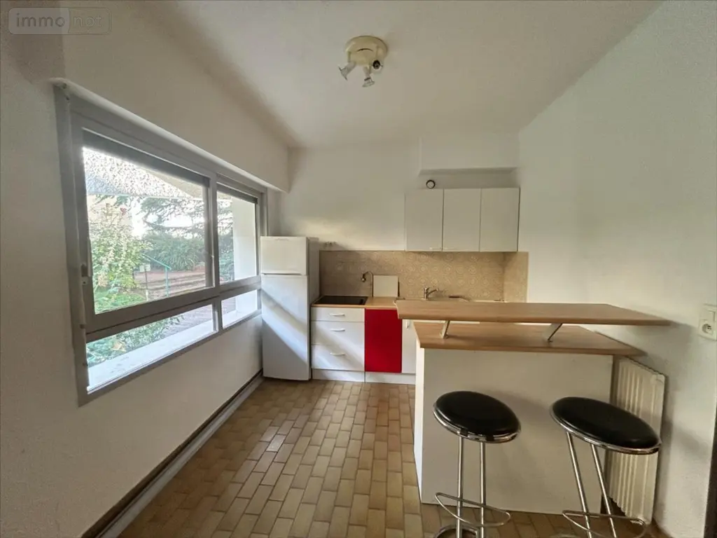 Appartement a vendre Reims 51100 Marne 51 32 m2 1 pièce 82000 euros APBETOU1 004