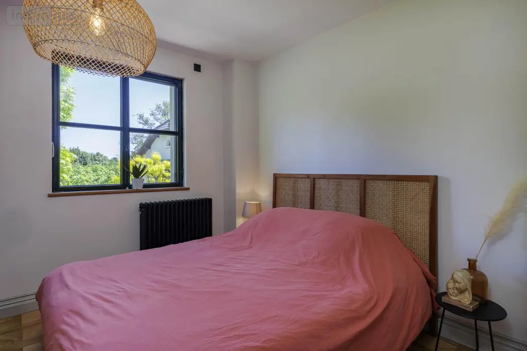 Maison a vendre Sauverny 01220 Ain 01 590 m2 8 pièces 1990000 euros 01047-817 027