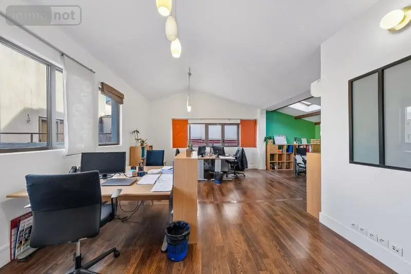 Fonds et murs commerciaux a vendre Montreuil 93100 Seine-Saint-Denis 93 168 m2 980000 euros 75194-108 005