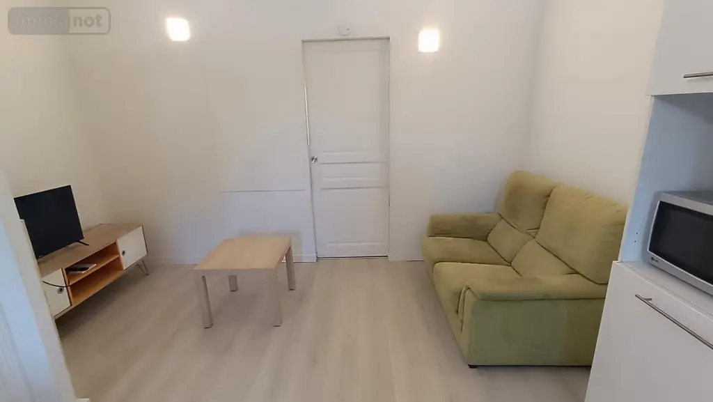 Location appartement Lorient 56100 Morbihan 56 29 m2 2 pièces 595 euros 56082-L79 005