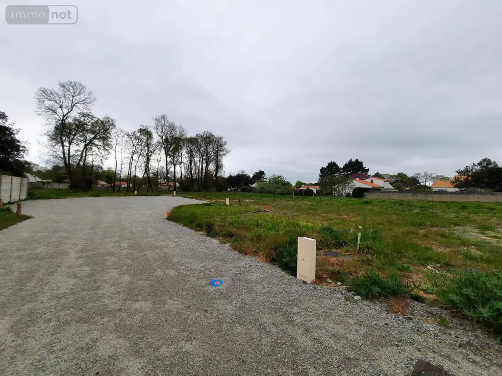 Terrain a batir a vendre Saint-Hilaire-de-Riez 85270 Vendée 85 113630 euros 85091-5156 003