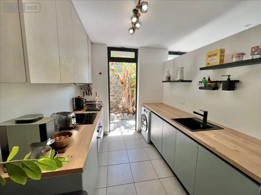 Maison a vendre Saint-Pierre 97410 La Réunion 974 109 m2 5 pièces 624000 euros 41134 005