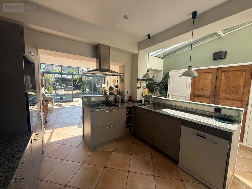 Maison a vendre Angers 49000 Maine-et-Loire 49 221 m2 10 pièces 750000 euros 49012-2110 005