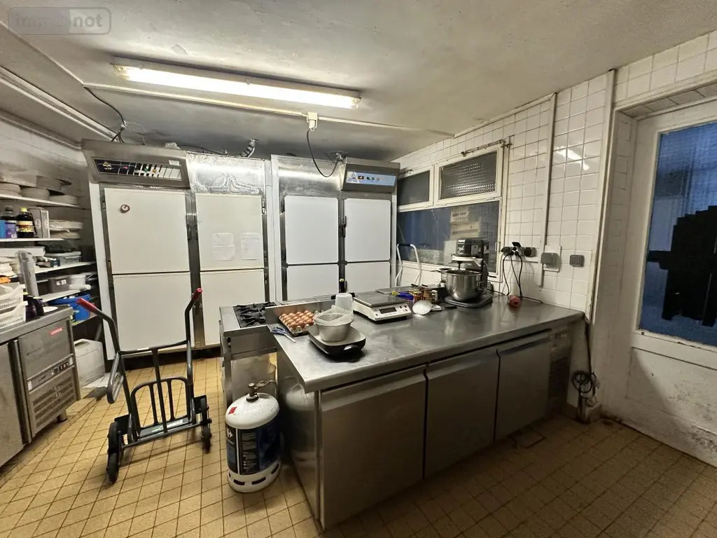 Immeuble de rapport a vendre Saint-Flour 15100 Cantal 15 134 m2 84800 euros 15046-12 003