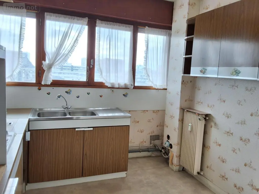 Appartement a vendre Angers 49100 Maine-et-Loire 49 49 m2 2 pièces 141750 euros 49004-1613 007