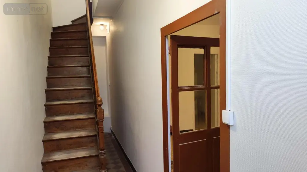 Location maison Longuenée-en-Anjou 49770 Maine-et-Loire 49 53 m2 2 pièces 630 euros 49114-L5 002