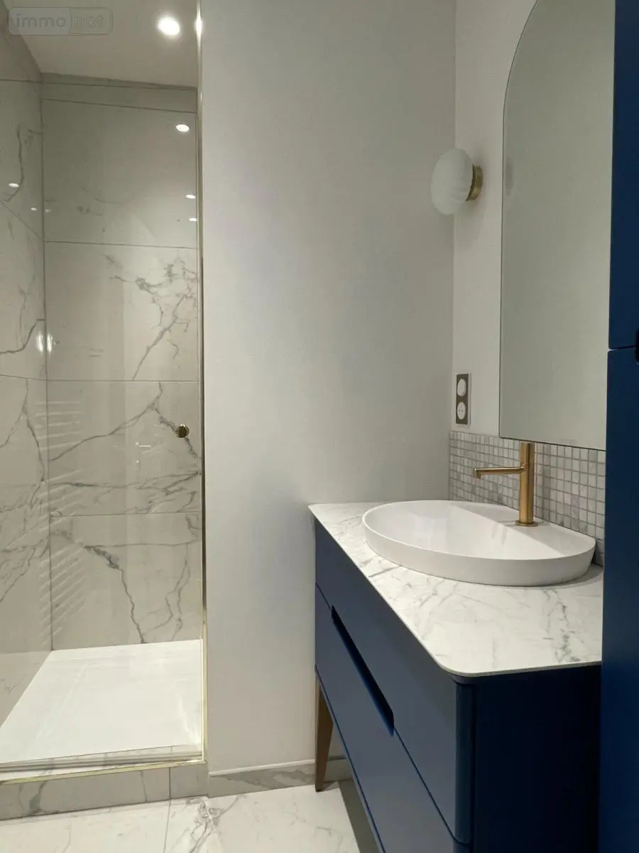 Location appartement Saint-Malo 35400 Ille-et-Vilaine 35 67 m2 3 pièces 1265 euros 35104-L139 003
