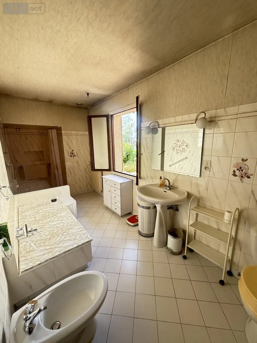 Maison a vendre Saint-Doulchard 18230 Cher 18 112 m2 6 pièces 197000 euros 18004-4236 009