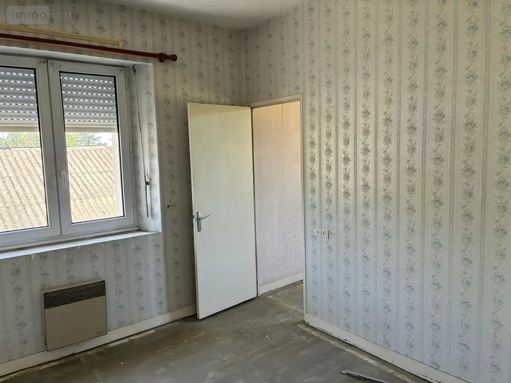 Maison a vendre Montsûrs 53150 Mayenne 53 66 m2 5 pièces 74000 euros 53004-1354 010